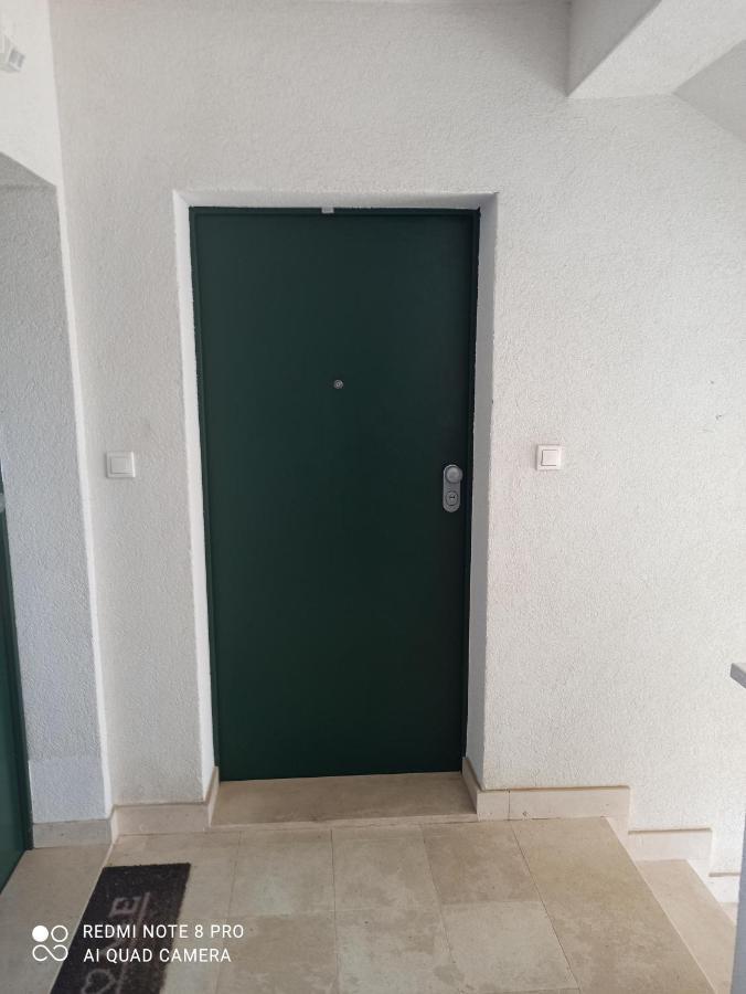 Studio Apartman Labrador ヴォディツェ エクステリア 写真